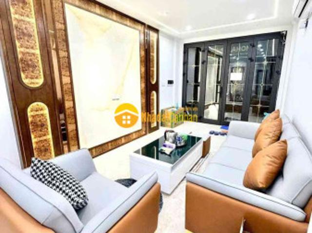 Bán nhà phố thái hà đống đa gần hồ hoàng cầu, đường ô tô thông, vỉa hè, kinh doanh