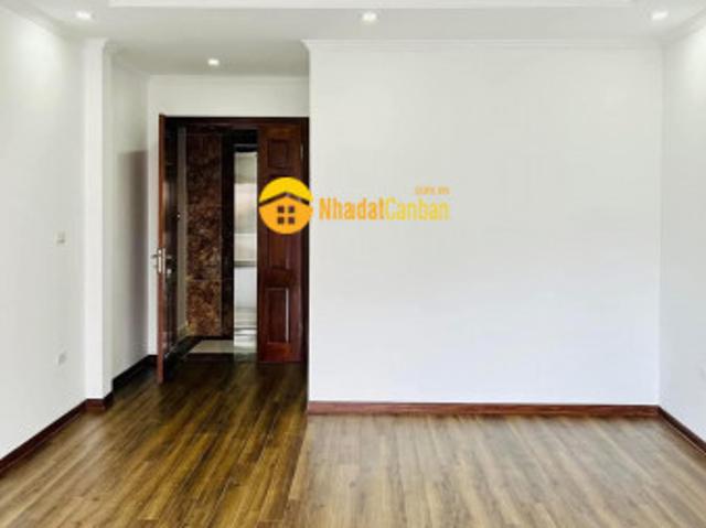 Bán nhà phố thái hà, nhà mới xây diện tích 32m, 6 tầng thang máy đầy đủ, mặt tiền 7m giá 13,2 tỷ