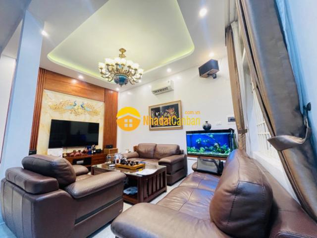 Bán nhà phố thái thịnh 42m2, 5t, mt6.5m tặng full nội thất xịn xò hiếm quận đống đa