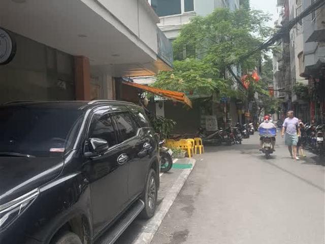 Bán Nhà Phố Thông Phong Quận Đống Đa. Sổ 41m Thực Tế 45m Mặt Tiền 9m Nhỉnh 11 Tỷ. Cam Kết Ảnh