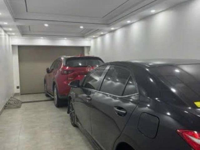 Bán nhà Phố Trạm 56m 7 tầng Mt4m kinh doanh ô tô tránh nhỉnh 20 tỷ