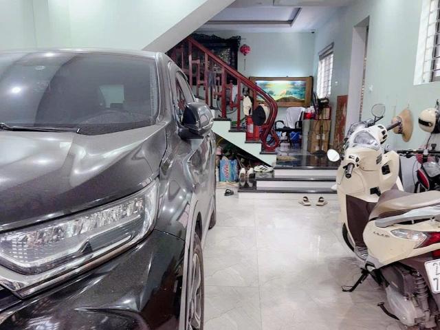 Bán nhà Phố Trạm 60m 5 tầng MT4.6m lô góc kinh doanh ô tô tránh nhỉnh 19 tỷ