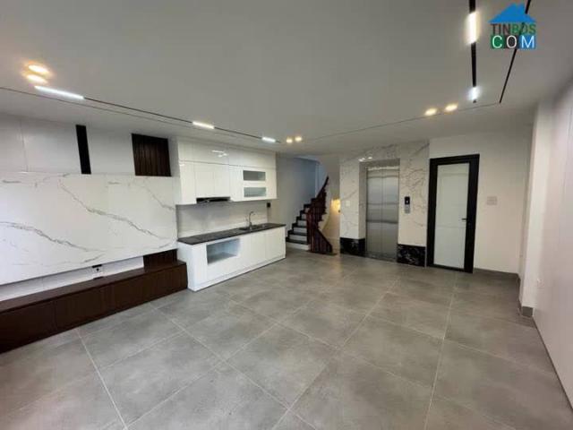 Bán Nhà Phố Trạm – 6 Tầng Thang Máy – Ô Tô Tránh – Gần Aeon – Ở Ngay