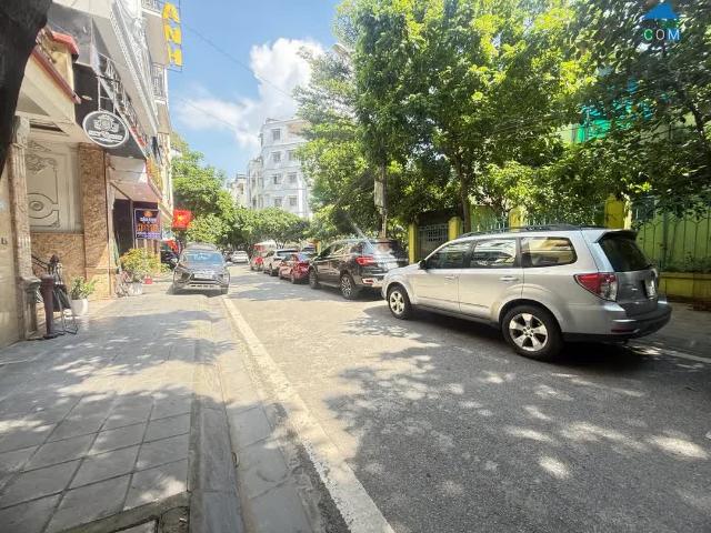 Bán Nhà Phố Trạm 90m2, MT 5m, Vỉa Hè, Ô Tô Tránh, Kinh Doanh, Dòng Tiền Nhỉnh 26 Tỷ