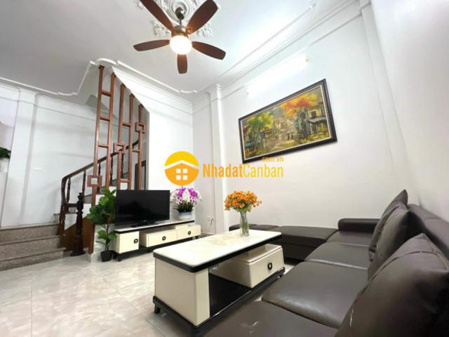 Bán nhà phố trung liệt, đống đa, nha đep, ngõ nông gần phố, dt 48m, 4t, mt 6m