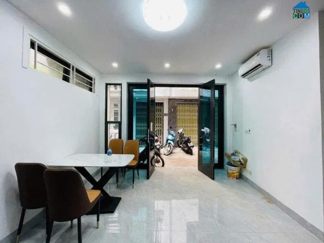 Bán Nhà Phố Yên Hòa Cầu Giấy 30m2 x 5T | Lô Góc 3 Thoáng, Full Nội Thất, Sổ Cầm Tay