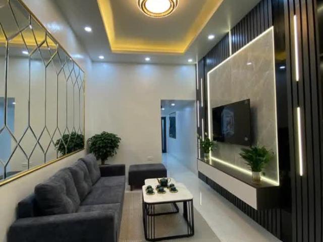Bán Nhà Phân Lô Cầu Giấy 4 Tẩng Vị Trí Cực Đẹp Cách Oto 30M Kinh Doanh Siêu Đỉnh Sổ Siêu Đẹp