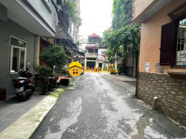 Bán nhà phân lô kim ngưu ô tô tránh vỉa hè thông kinh doanh lô góc hơn 8 tỷ