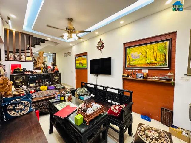 Bán nhà phân lô Hồ Đắc Di, Đống Đa 60m ô tô tránh vỉa hè 19 tỷ