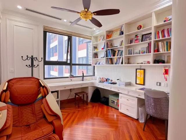 Bán nhà phân lô Hoàng Mai, Hoàng Liệt, 57m2 x 6Tầng, Thang máy, ÔTô, kinh doanh, lô góc, giá 15