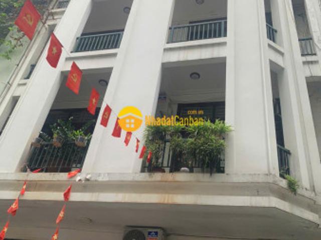 Bán nhà phân lô hoàng quốc việt cầu giấy 70m² x 5 tầng mt 8.4m giá 30 tỷ