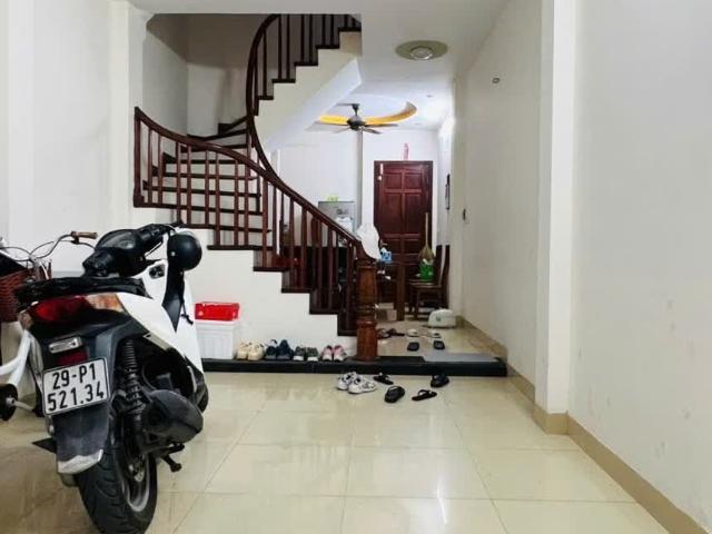 Bán Nhà Phân Lô Ô Tô Kinh Doanh 2 Thoáng Trước Sau Hoàng Quốc Việt Cầu Giấy 14.5 Tỷ
