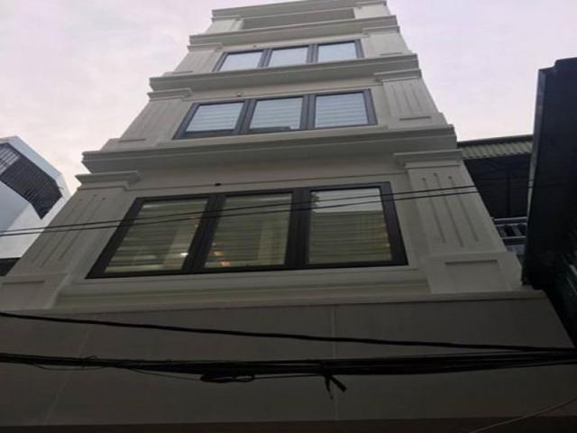 Bán nhà phân lô, oto Huỳnh Thúc Kháng, Ba Đình. 41m2, chỉ 8.4 tỷ