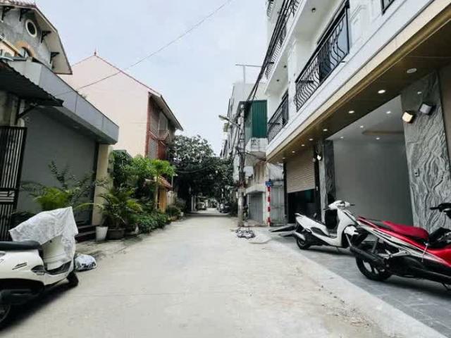Bán nhà phân lô phố đại la 50m 5 tầng. Gara ô tô 10 mét ra mp. Chỉ hơn 10 tỷ