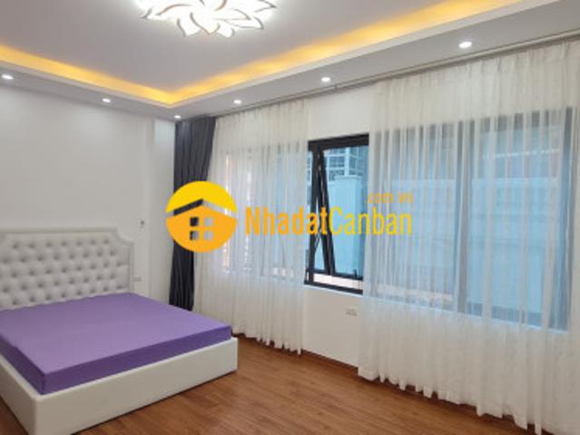 Bán nhà phân lô quân đội quận thanh xuân, nhà mới 6 tầng mặt tiền rộng, ô tô vào nhà