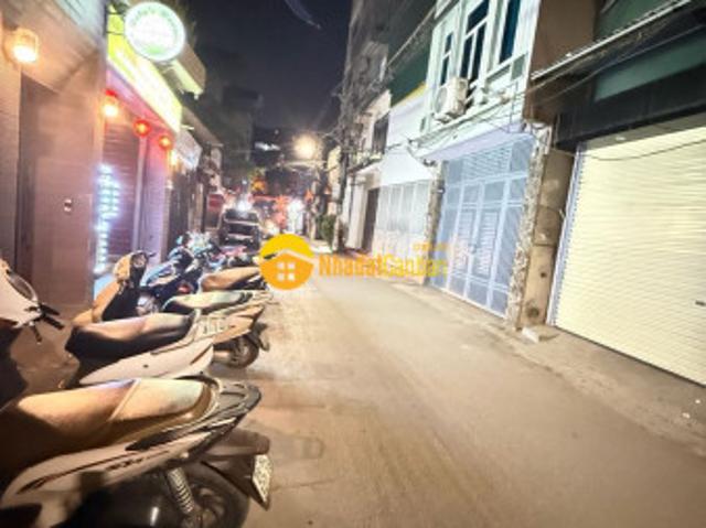 Bán nhà phân lô tân mai, 90m2, ô tô tránh giá 18,1 tỷ