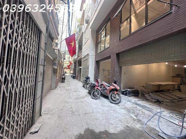 Bán nhà phân lô vip tô vĩnh diện thang máy full nội thất 50m2 5 tầng 18 tỷ
