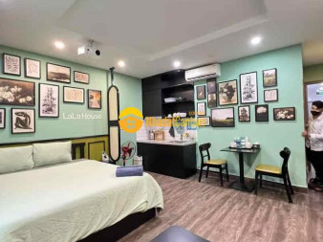 Bán nhà pháo đài láng 3 ô tô tránh vỉa hè, 50m2 5 tầng, mt 4.5m, 22.8 tỷ 0987104