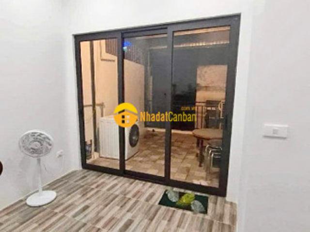 Ban nha phô kim hoa xa đan đống đa, nhà đẹp ở luôn, ngõ rộng, gần phố