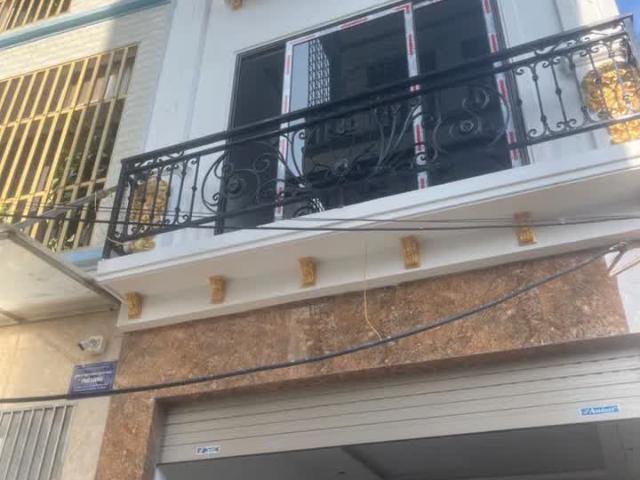 Bán nhà Phú Lương Hà Đông, DT 42m2 x 6T, MT 3.6m, thang máy, 6 ngủ, 2 thoáng nhà mới. Giá 8 tỷ