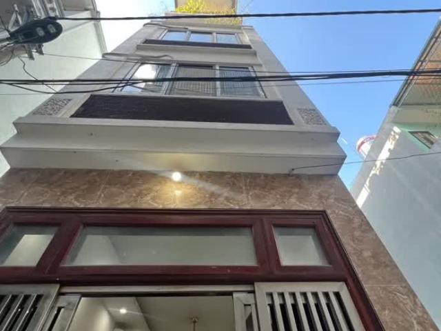 Bán nhà Phú Đô 33m², 5 tầng, gần ô tô, hơn 6 tỷ tí