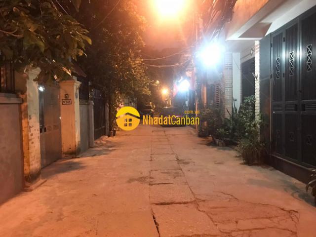 Bán nhà phùng chí kiên phân lô, gara oto, 7 tầng thang máy. 52m2 giá chỉ 11 tỷ