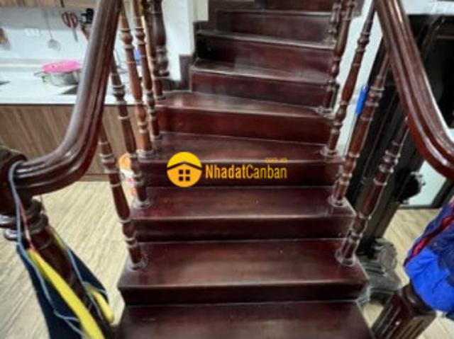 Bán nhà phúc đồng, long biên. Nhà ngay sát trung tâm thương mại aeon, bên cạnh sân golf 66m2,7 tỷ