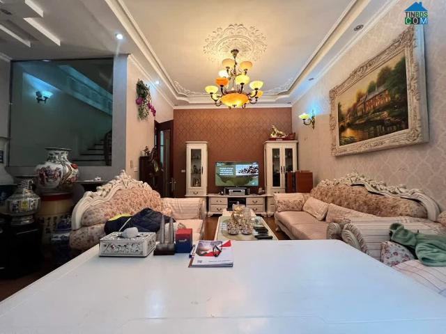 Bán Nhà Quan Nhân Cầu Giấy 70/82t2 5t 24ty. Lh: 0982.769.586
