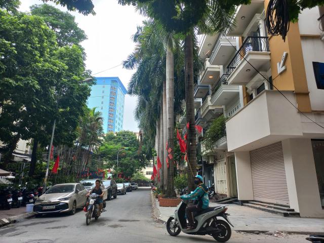Bán nhà đỗ quang, phân lô vỉa hè 52m2 mt4m, oto tránh, kinh doanh, vp, 26. X TỶ