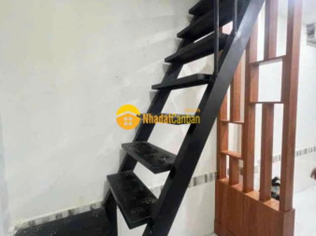 Bán nhà đỗ quang đẩu q1 trệt 2 lầu btct có sẵn hợp đồng thuê 12 trtháng
