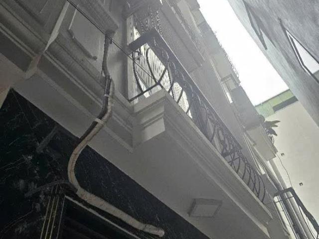 Bán nhà riêng mới đét 31m2 * 5 tầng ngõ ô tô nội thất mới đẹp, bãi xe cạnh nhà tại Nam Dư