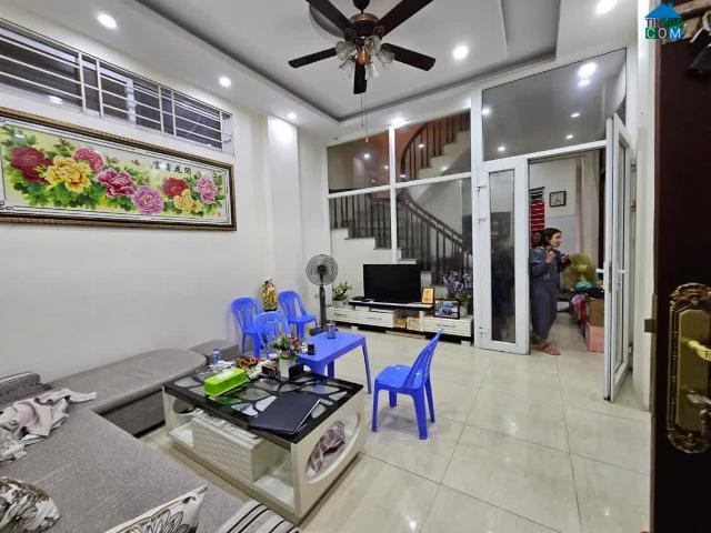 Bán nhà riêng, nguyên căn tại Kim Mã DT 72m2, mặt ngõ thẳng tắp ra ô tô, nhỉnh 13 tỷ. 180tr/m2