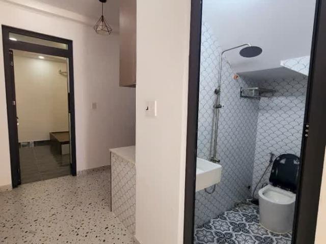 Bán nhà riêng HXH, tại Âu Dương Lân, 6,2 tỷ, 50m2, 2PN, 2WC, 2 tầng, Q8, HCM