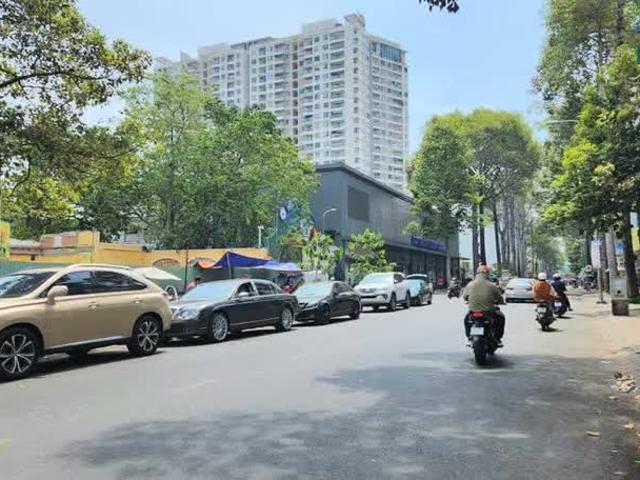Bán nhà riêng HXH quay đầu Trần Bình Trọng 65m2 1 trệt 2 lầu 1 sân thượng, chỉ 13,5 tỷ
