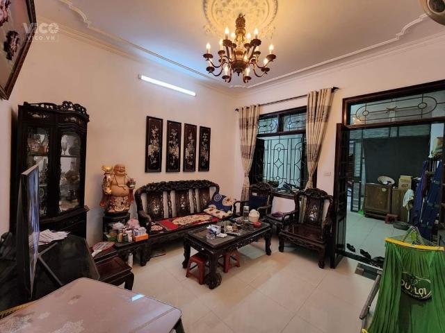 Bán Nhà Riêng Đội Cấn 50m2x5tầng mặt tiền 5m Giá 4.5 tỷ