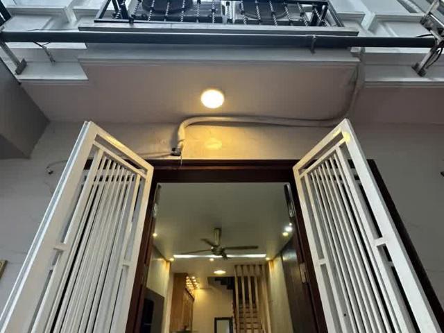 Bán nhà riêng phố Bồ Đề