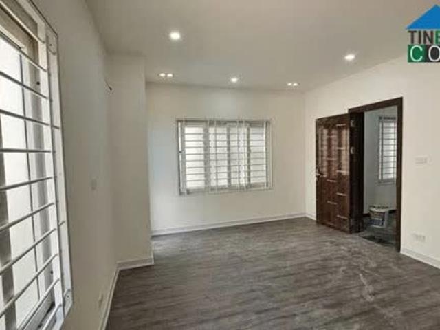 Bán nhà riêng tại Hoàng Hoa Thám, 11.5 tỷ, 53m2, 5 tầng, 7PN, MT 6m, CCMN