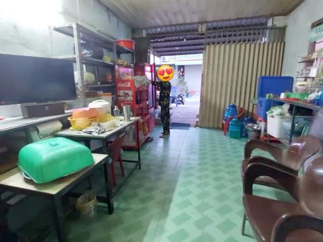 Bán nhà riêng 72m2 4*18 mặt tiền số Bình Hưng kế bên quận 8 ql 50chir 4,8 tỷ