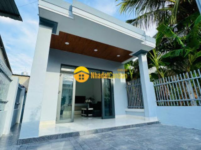 Bán nhà suối hiệp mới xây đường thông cách chợ cư thạnh 50m