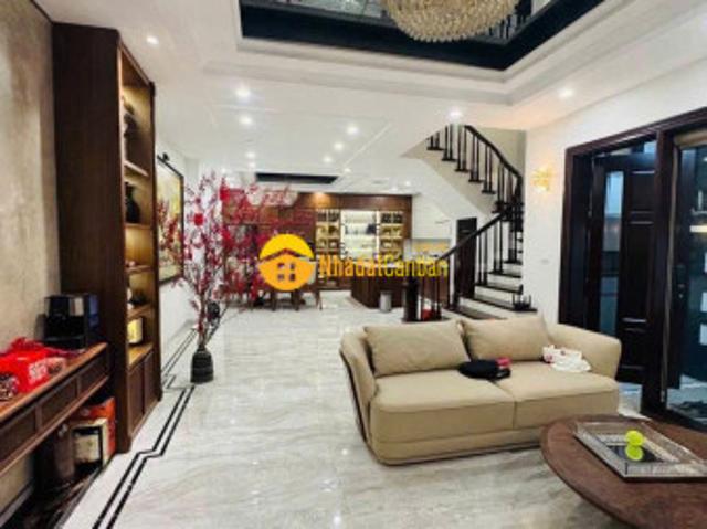 Bán nhà sổ đỏ chính chủ đống đa giá 7.5 tỷ