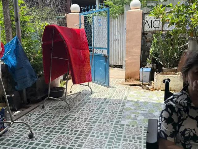 Bán nhà – sổ riêng hoàn công. 100m2. Chỉ 1Tỷ850tr