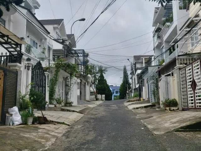 Bán Nhà Sổ Riêng Xây Dựng 95m2, Full Đất Ở Đô Thị, 3pn, 5.3t, LH 0888.113.882