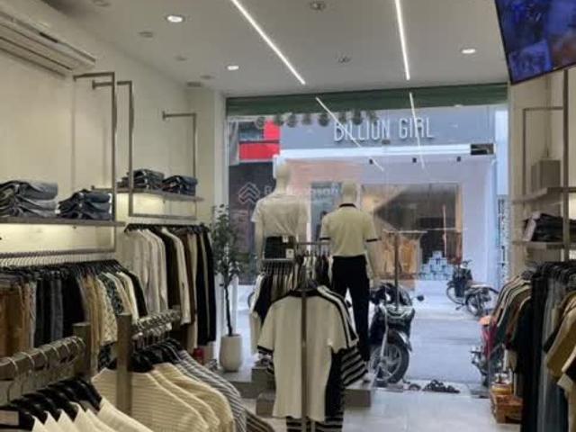 Bán nhà Sư Vạn Hạnh, Q10, HCM, giá cực chất 23,9 tỷ, 60m2
