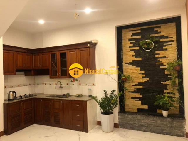 Bán nhà sát đường nguyễn trãi, hai thoáng, ô tô đỗ gần, 46m2 x 4 tầng, giá 3.7 tỷ