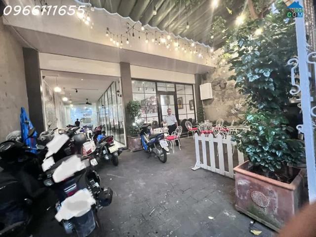 Bán Nhà Siêu Biệt Mặt Tiền Thự Phan Tôn P. Đa Kao DT205M2 4tầng Nghỉ Dưỡng Mở Văn Phòng