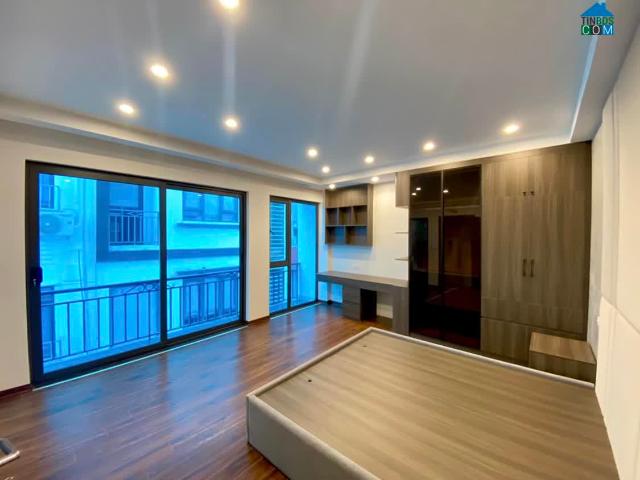 Bán nhà TT Quận Thanh Xuân, khu Khương Đình, 7 tầng, thang máy, 15m ra mặt phố, Mặt tiền lớn