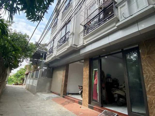 Bán Nhà Tọa Lạc Ngay TT75 Lai Xá Hoài Đức, 7T Thang Máy Oto