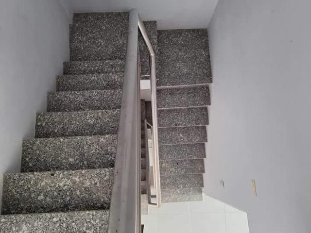 Bán nhà Tỉnh Lộ 10, Tân Tạo, Bình Tân, DT: 30m2 x 4 tầng 3 x 10 Giá: 2 tỷ TL