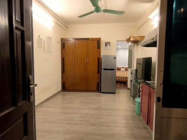 Bán nhà tập thể tầng 1 Quỳnh Mai Kim Ngưu, 38m2, đẹp thoáng, ở KD tốt. Giá 3,4 tỷ