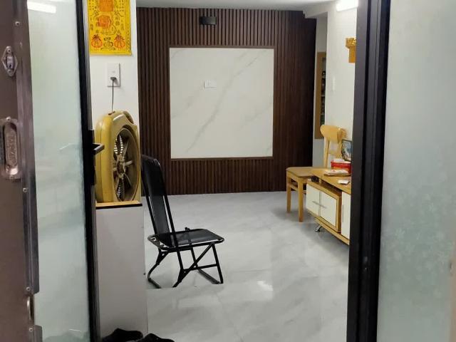 Bán nhà tập thể Tân Mai Kim Đồng, tầng 1, 60m2 x 2PN, ô tô đỗ, full nội thất. Giá 3,2 tỷ